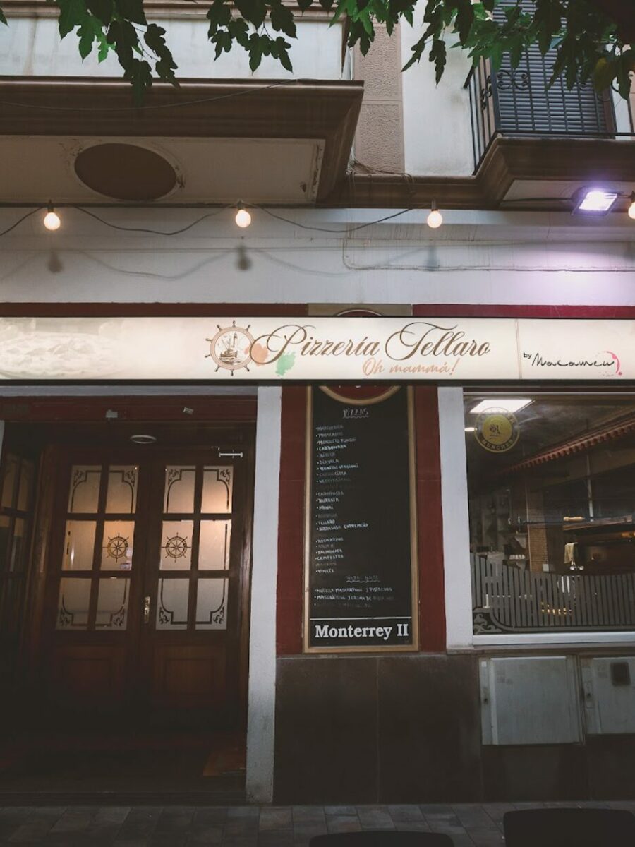 Fachada y rótulo de Pizzería Tellaro en la calle Joan Fuster de Castelló de la Plana